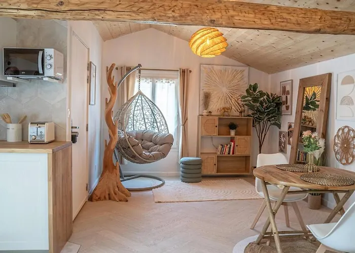 Apartment Loft & Scandinave Romantique, King Size, Tv 65 Narbonne